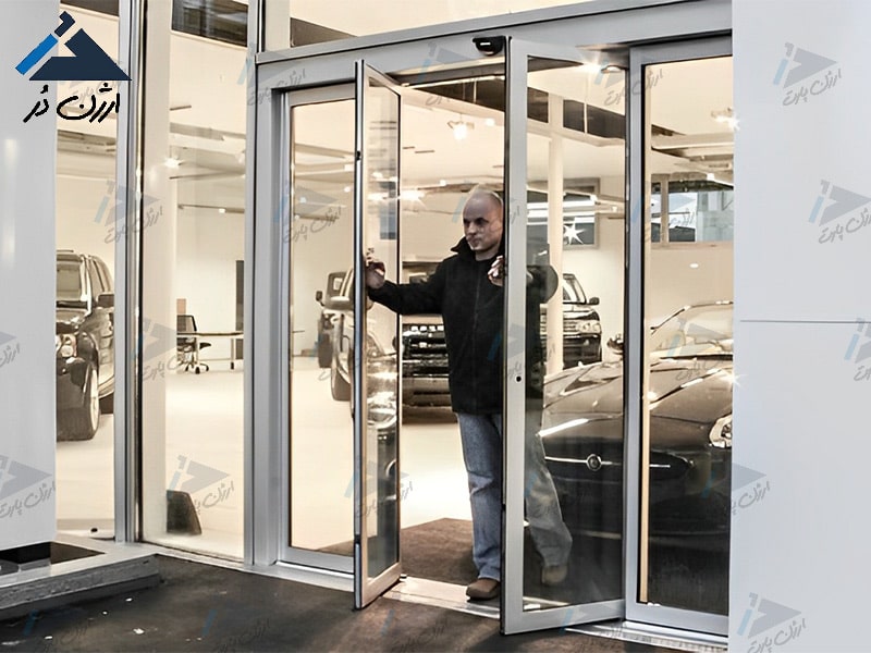 درب اتوماتیک لولایی استوپ برقی