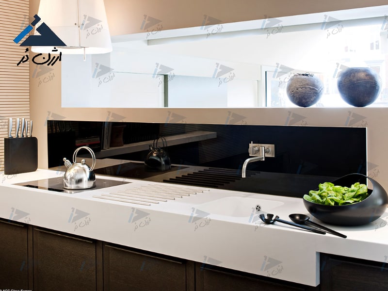 شیشه بین کابینتی