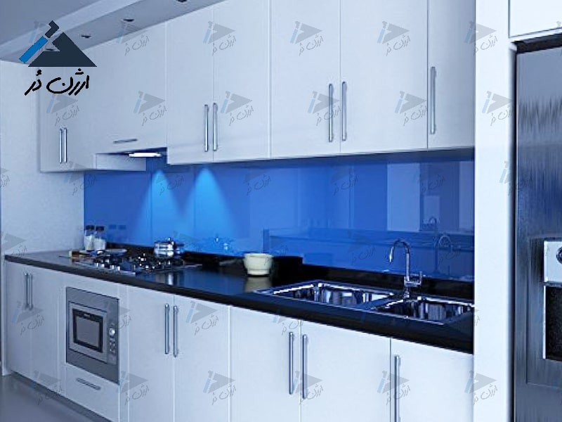 شیشه بین کابینتی