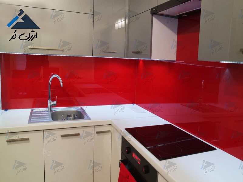 شیشه بین کابینتی