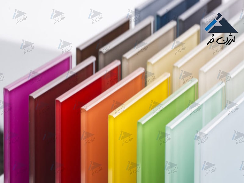 شیشه بین کابینتی