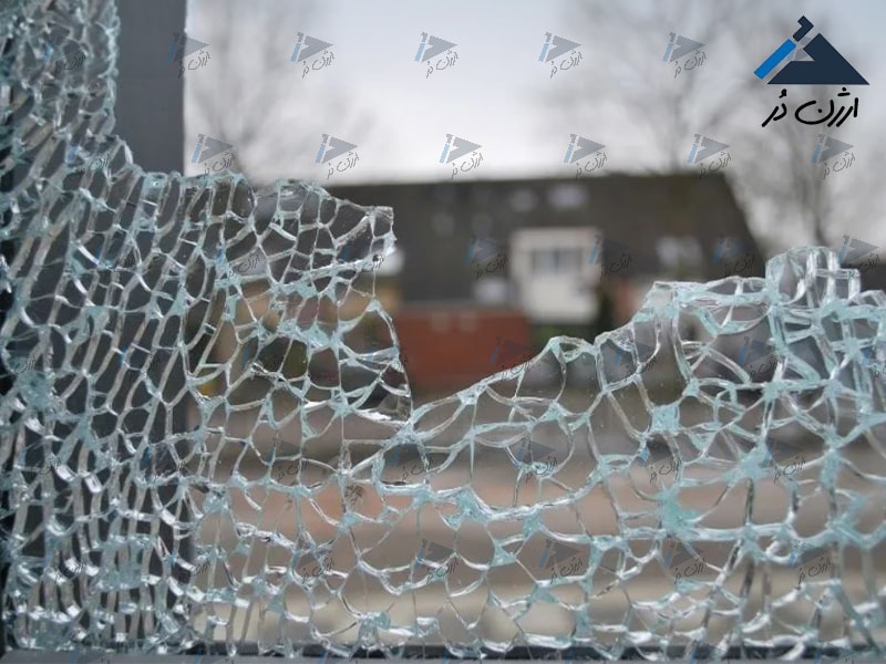 شیشه شکسته تعویض شیشه شکسته