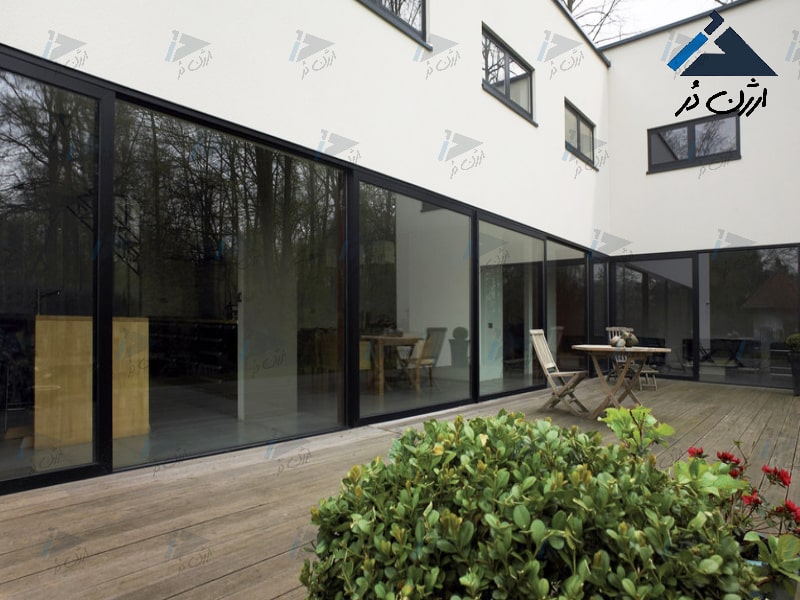 شیشه ابعاد بزرگ