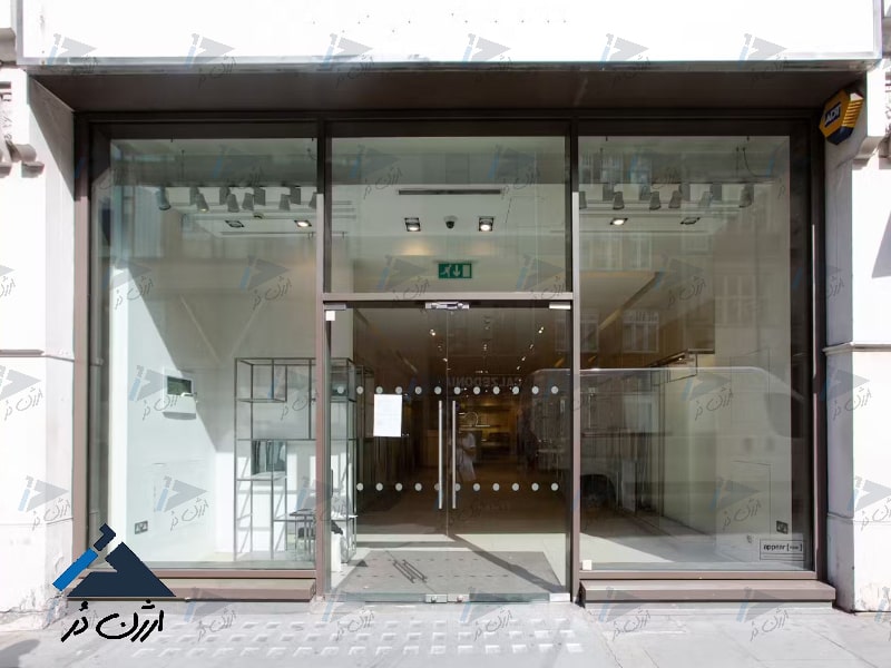 شیشه فروشگاه شیشه مغازه