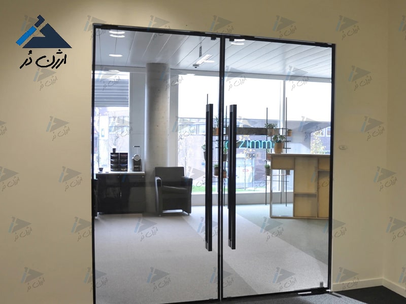 شیشه پایان کار ساختمان