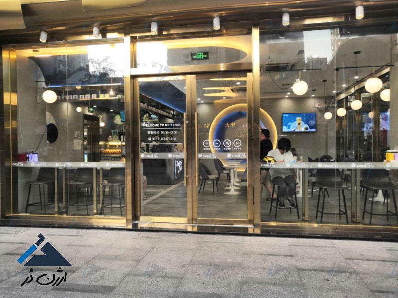 درب استیل و شیشه