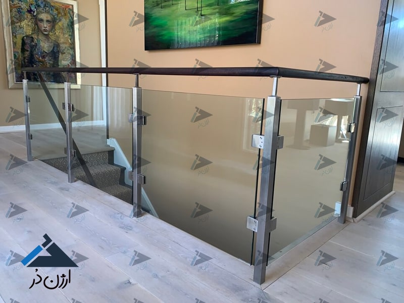 شیشه لمینت نرده