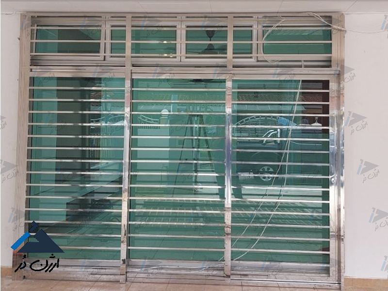 حفاظ استیل درب شیشه ای حفاظ استیل درب شیشه ای