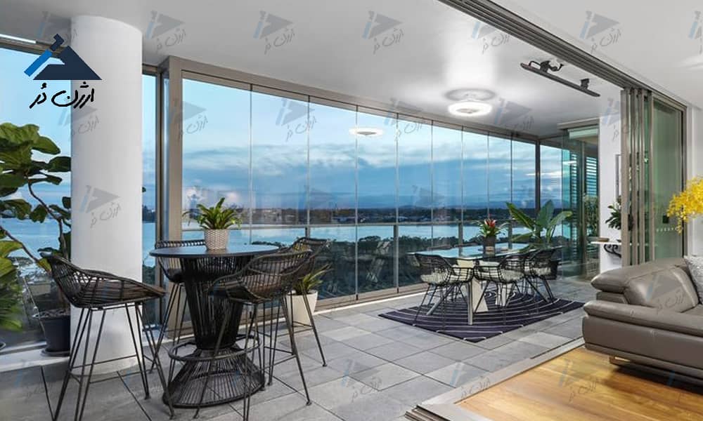 بالکن شیشه ای شیشه بالکن