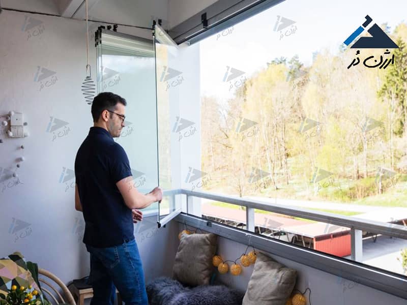 بالکن شیشه ای شیشه بالکن