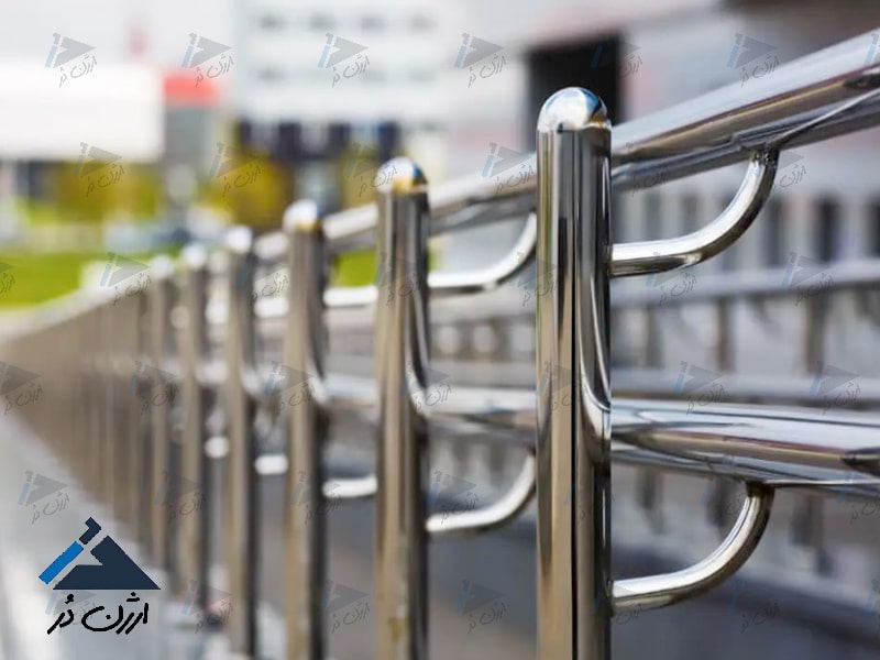 طراحی نرده استیل