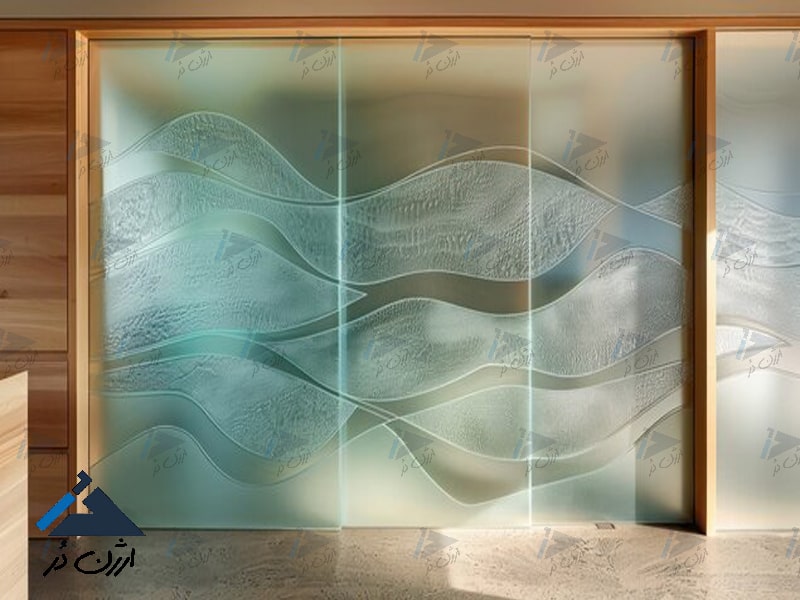 تفاوت شیشه مشجر و شیشه سندبلاست