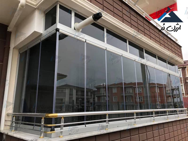 نصب شیشه بالکن