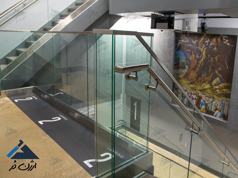 شیشه و استیل