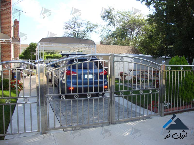 حفاظ درب ورودی 